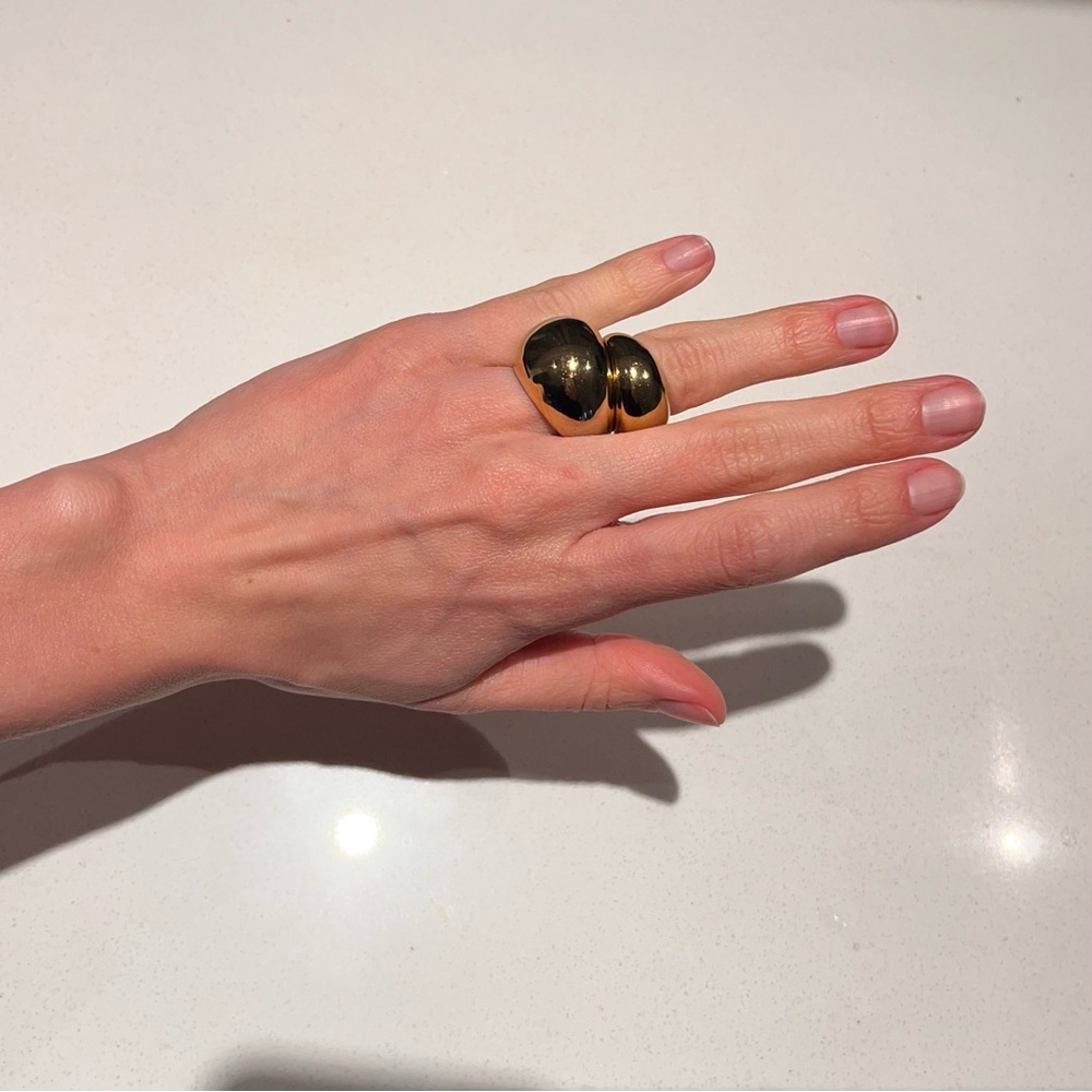 Bagatiba Small Gold Dome Ring